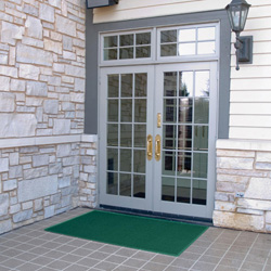 Wayfarer Vinyl Outdoor Mat