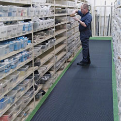 Traction Tread Rubber Mat #4